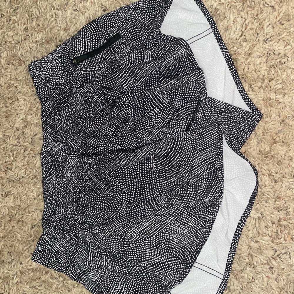LULULEMON size 12 shorts